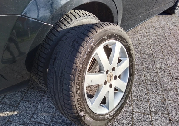 Ford Mondeo cena 10900 przebieg: 411877, rok produkcji 2009 z Michałowo małe 106